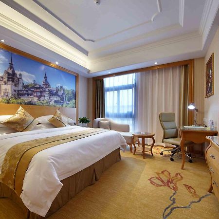 Vienna International Hotel Shanghai Baoshan Pangu Road Exterior photo